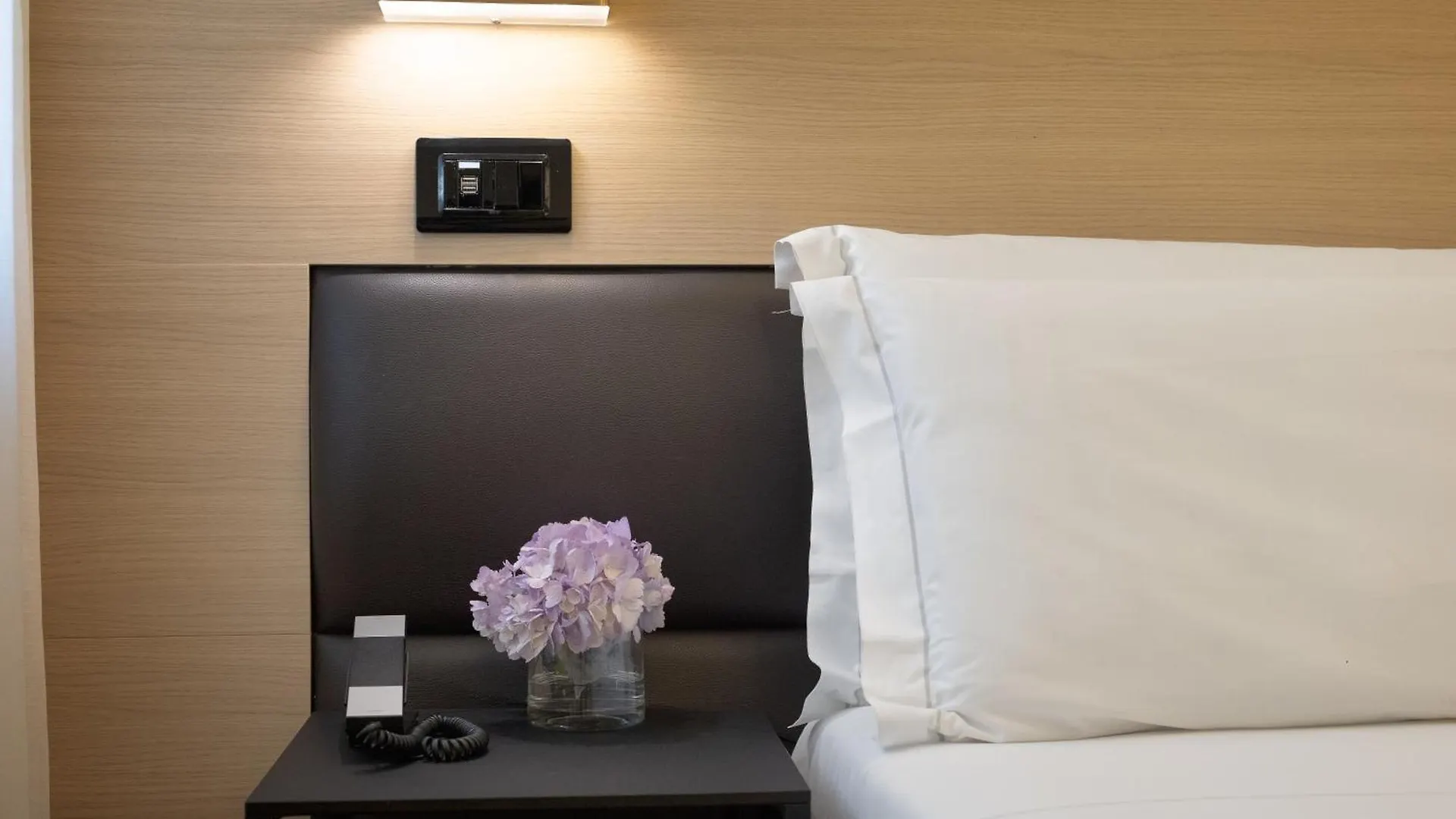Globus Urban Hotel Florence 4*,  Italy